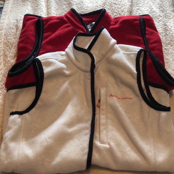 Fleece vests - Picture 6 of 6